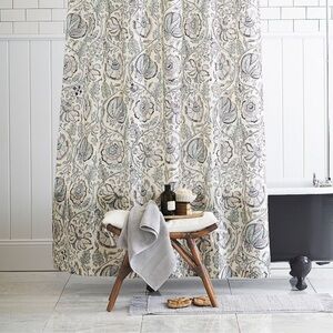 Pottery Barn Haylie Shower Curtain 🌿